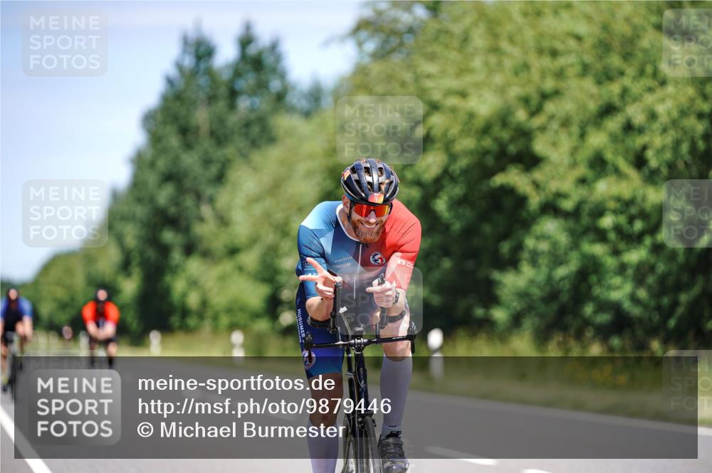 21.06.2026 - Viking Triathlon Michael Burmester http://msf.ph/oto/9879446 21.06.2026 13:14:41 Radfahren 251, 366 meine-sportfotos.de