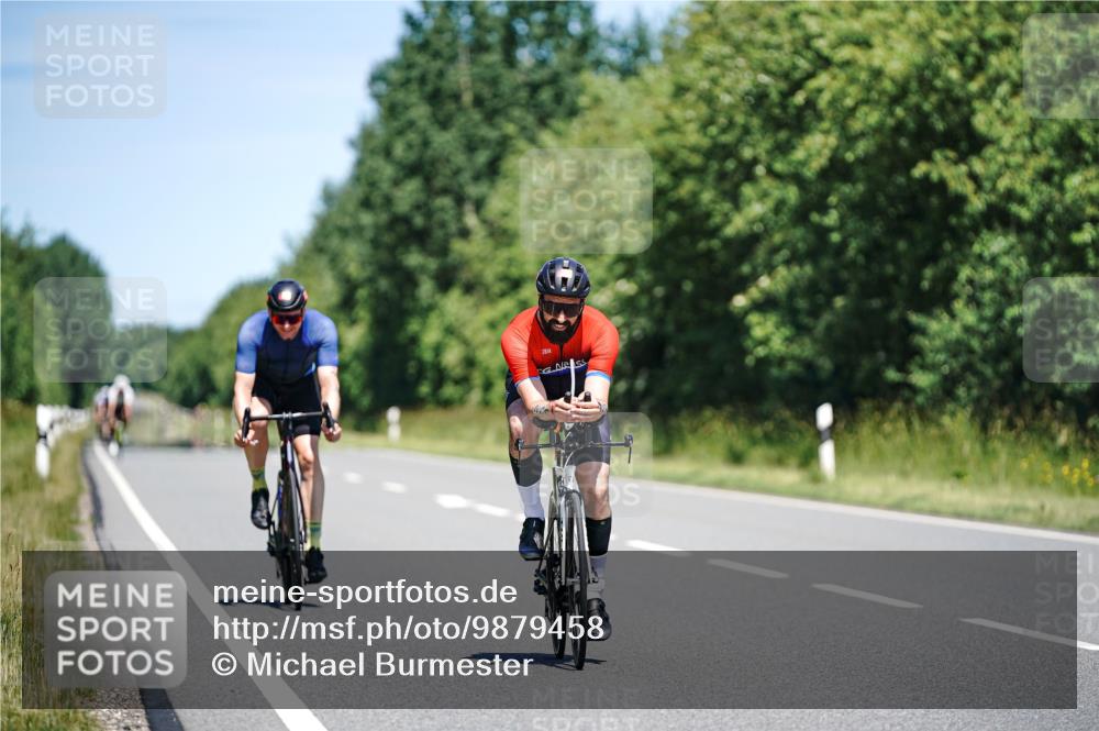 21.06.2026 - Viking Triathlon Michael Burmester http://msf.ph/oto/9879458 21.06.2026 13:14:44 Radfahren 251, 366 meine-sportfotos.de