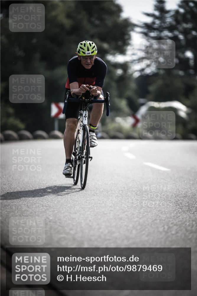 21.06.2026 - 29. Vierlanden-Triathlon H.Heesch http://msf.ph/oto/9879469 21.06.2026 09:11:57 Radfahren 261, 288 meine-sportfotos.de
