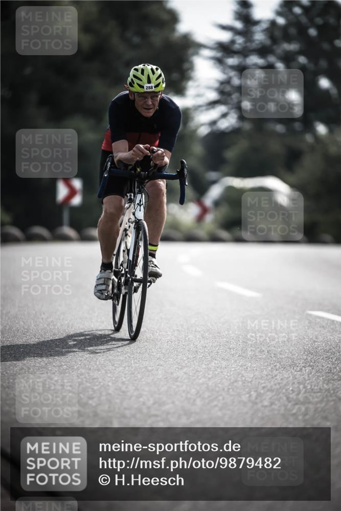21.06.2026 - 29. Vierlanden-Triathlon H.Heesch http://msf.ph/oto/9879482 21.06.2026 09:11:57 Radfahren 261, 288 meine-sportfotos.de