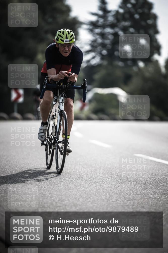 21.06.2026 - 29. Vierlanden-Triathlon H.Heesch http://msf.ph/oto/9879489 21.06.2026 09:11:57 Radfahren 261, 288 meine-sportfotos.de