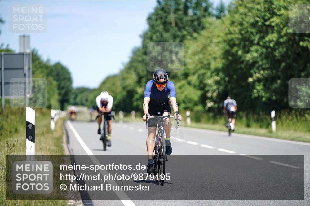 21.06.2026 - Viking Triathlon Michael Burmester http://msf.ph/oto/9879495 21.06.2026 13:15:00 Radfahren 105, 366 meine-sportfotos.de