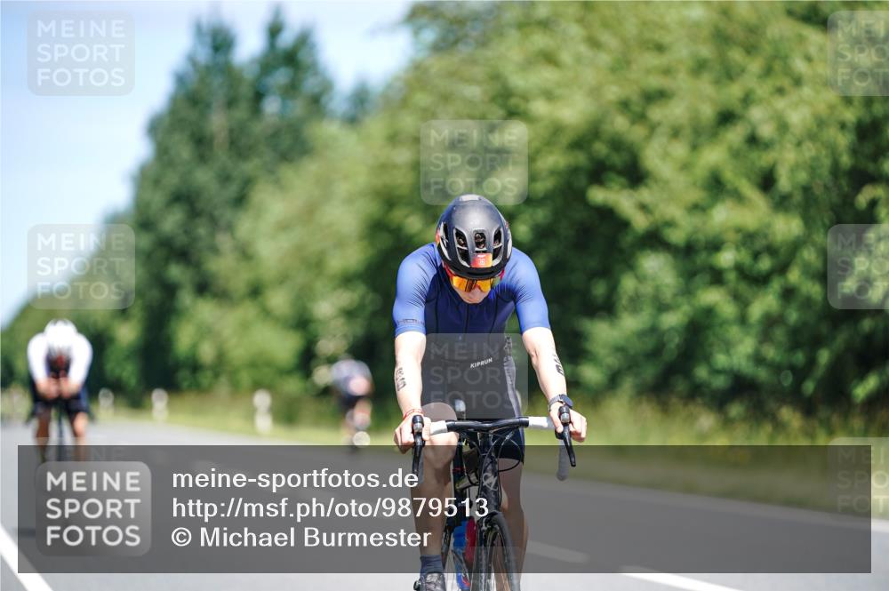 21.06.2026 - Viking Triathlon Michael Burmester http://msf.ph/oto/9879513 21.06.2026 13:15:01 Radfahren 105, 366 meine-sportfotos.de