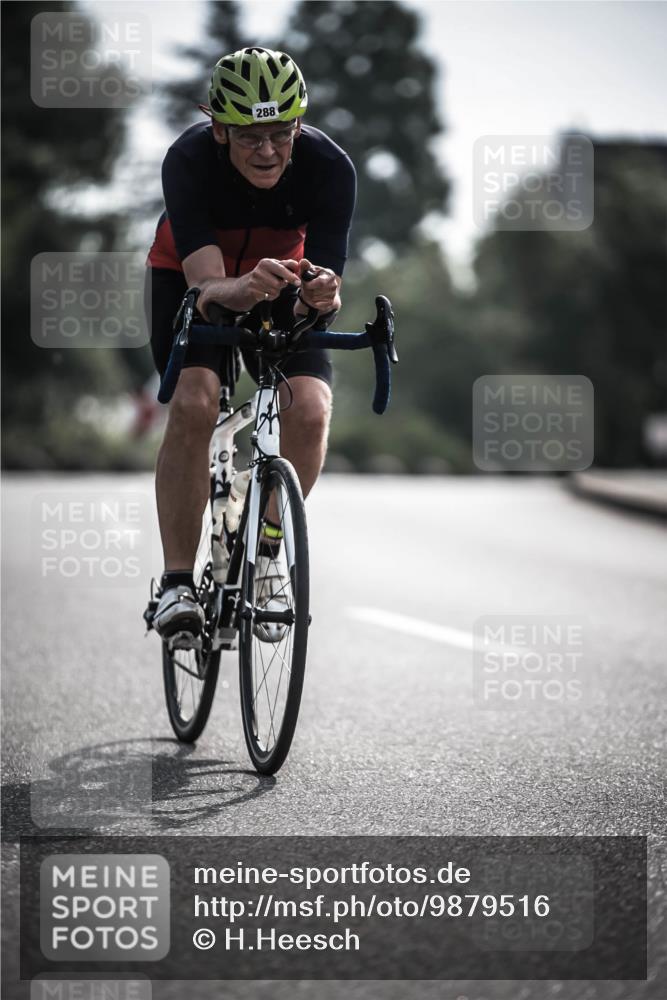 21.06.2026 - 29. Vierlanden-Triathlon H.Heesch http://msf.ph/oto/9879516 21.06.2026 09:11:58 Radfahren 261, 288 meine-sportfotos.de