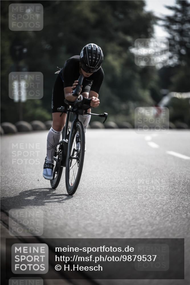 21.06.2026 - 29. Vierlanden-Triathlon H.Heesch http://msf.ph/oto/9879537 21.06.2026 09:12:01 Radfahren 241, 261, 288 meine-sportfotos.de