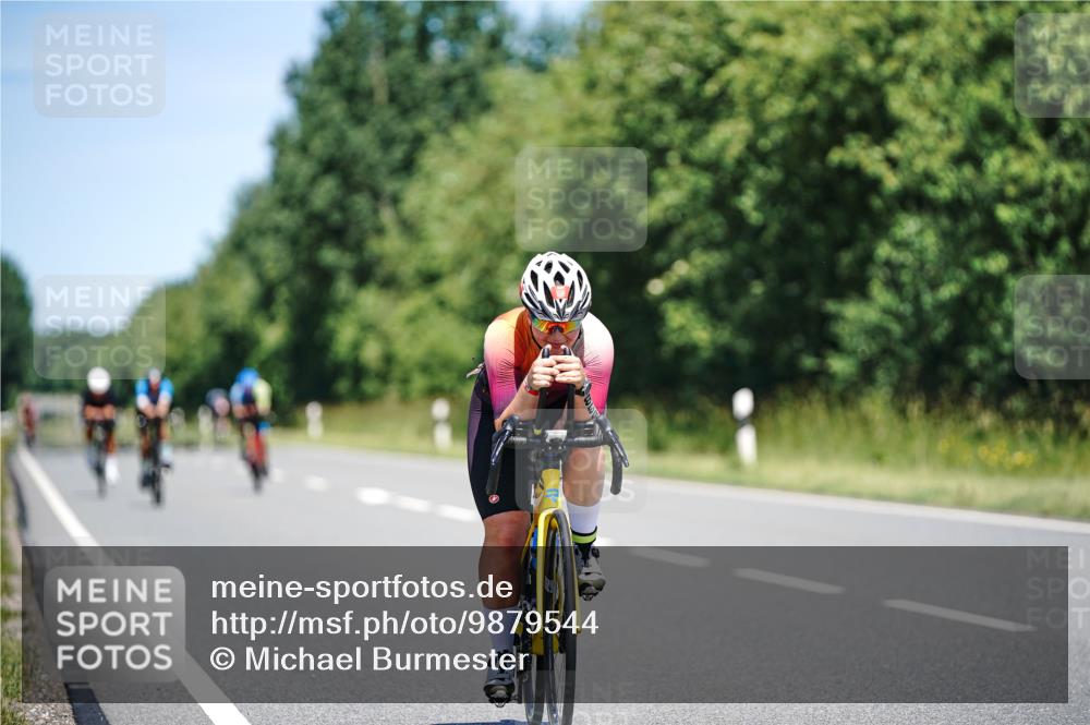 21.06.2026 - Viking Triathlon Michael Burmester http://msf.ph/oto/9879544 21.06.2026 13:15:16 Radfahren 179 meine-sportfotos.de