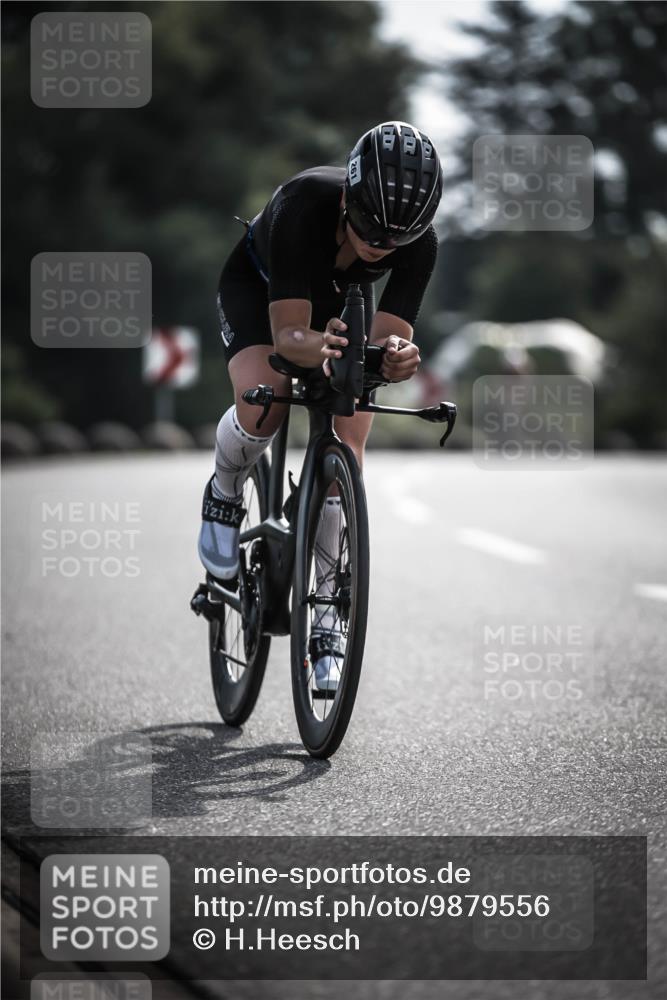 21.06.2026 - 29. Vierlanden-Triathlon H.Heesch http://msf.ph/oto/9879556 21.06.2026 09:12:02 Radfahren 241, 261 meine-sportfotos.de
