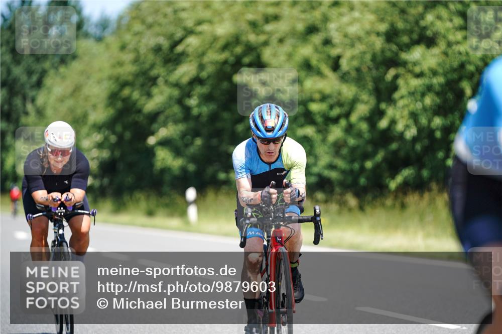 21.06.2026 - Viking Triathlon Michael Burmester http://msf.ph/oto/9879603 21.06.2026 13:15:22 Radfahren 139, 179 meine-sportfotos.de