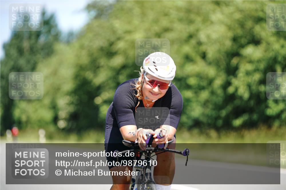 21.06.2026 - Viking Triathlon Michael Burmester http://msf.ph/oto/9879610 21.06.2026 13:15:23 Radfahren 139, 179 meine-sportfotos.de