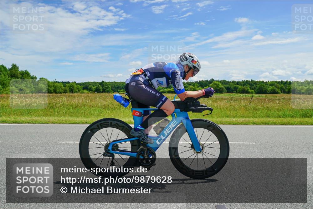 21.06.2026 - Viking Triathlon Michael Burmester http://msf.ph/oto/9879628 21.06.2026 12:34:00 Radfahren 56, 224, 224, 282, 493, 495, 652 meine-sportfotos.de