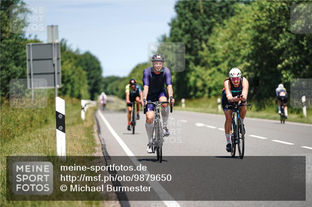 21.06.2026 - Viking Triathlon Michael Burmester http://msf.ph/oto/9879650 21.06.2026 13:15:46 Radfahren 139, 276, 401 meine-sportfotos.de