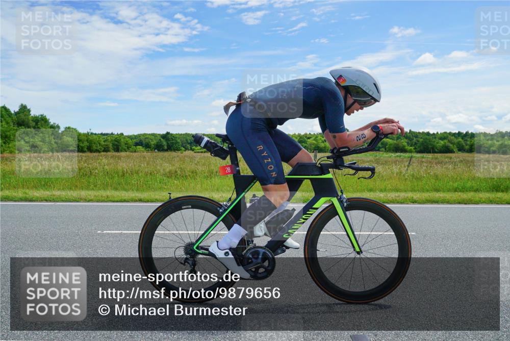 21.06.2026 - Viking Triathlon Michael Burmester http://msf.ph/oto/9879656 21.06.2026 12:34:33 Radfahren 28, 49, 197, 248, 304, 360, 389, 571, 610, 653 meine-sportfotos.de