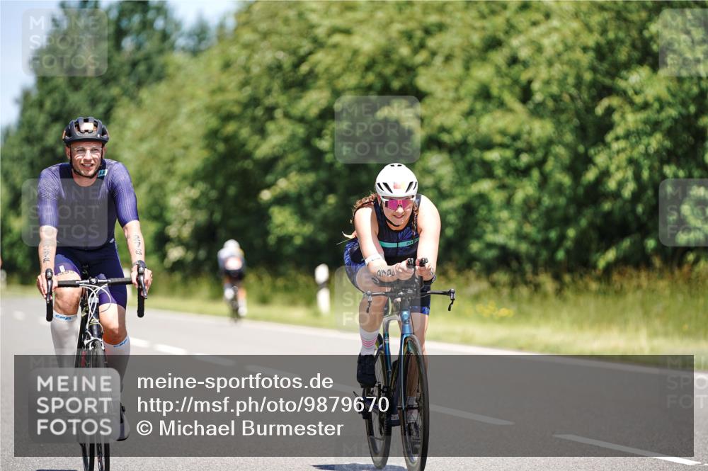 21.06.2026 - Viking Triathlon Michael Burmester http://msf.ph/oto/9879670 21.06.2026 13:15:47 Radfahren 139, 276, 401 meine-sportfotos.de