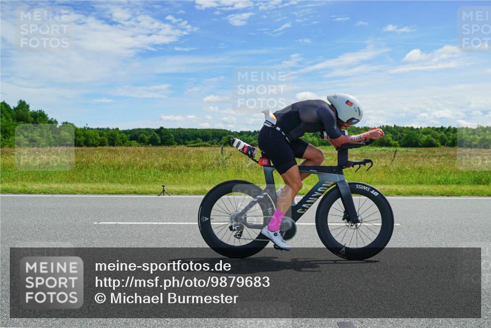 21.06.2026 - Viking Triathlon Michael Burmester http://msf.ph/oto/9879683 21.06.2026 12:35:00 Radfahren 96, 195, 197, 248, 389, 432, 590, 616 meine-sportfotos.de