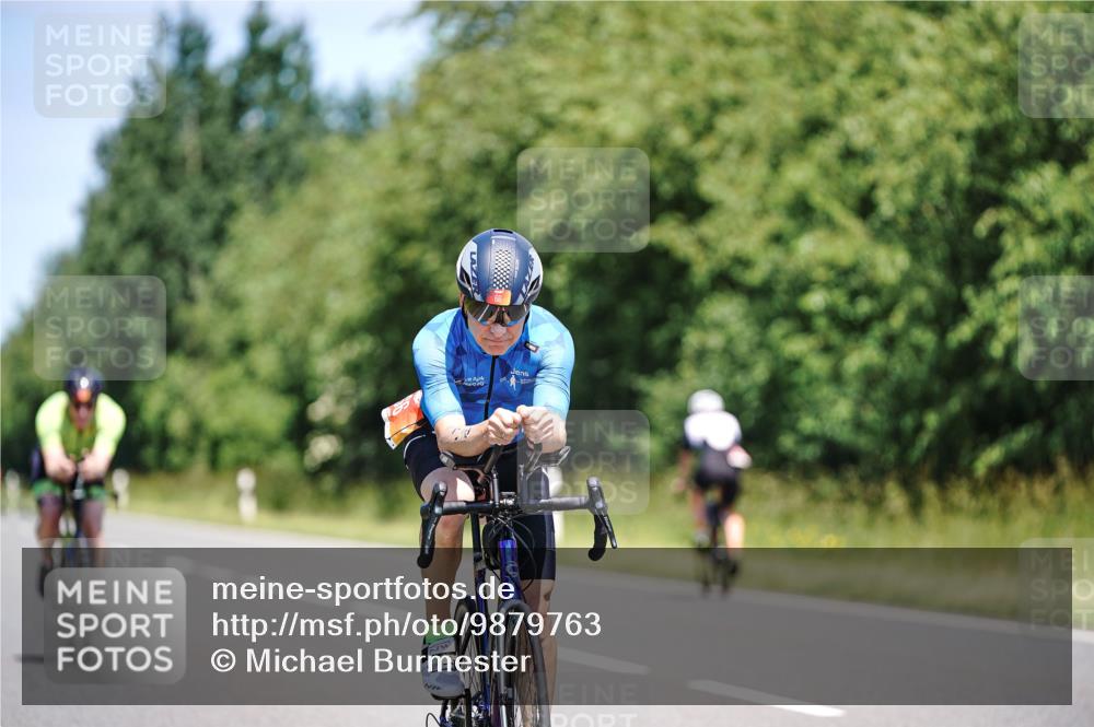 21.06.2026 - Viking Triathlon Michael Burmester http://msf.ph/oto/9879763 21.06.2026 13:16:41 Radfahren 101, 275, 549 meine-sportfotos.de