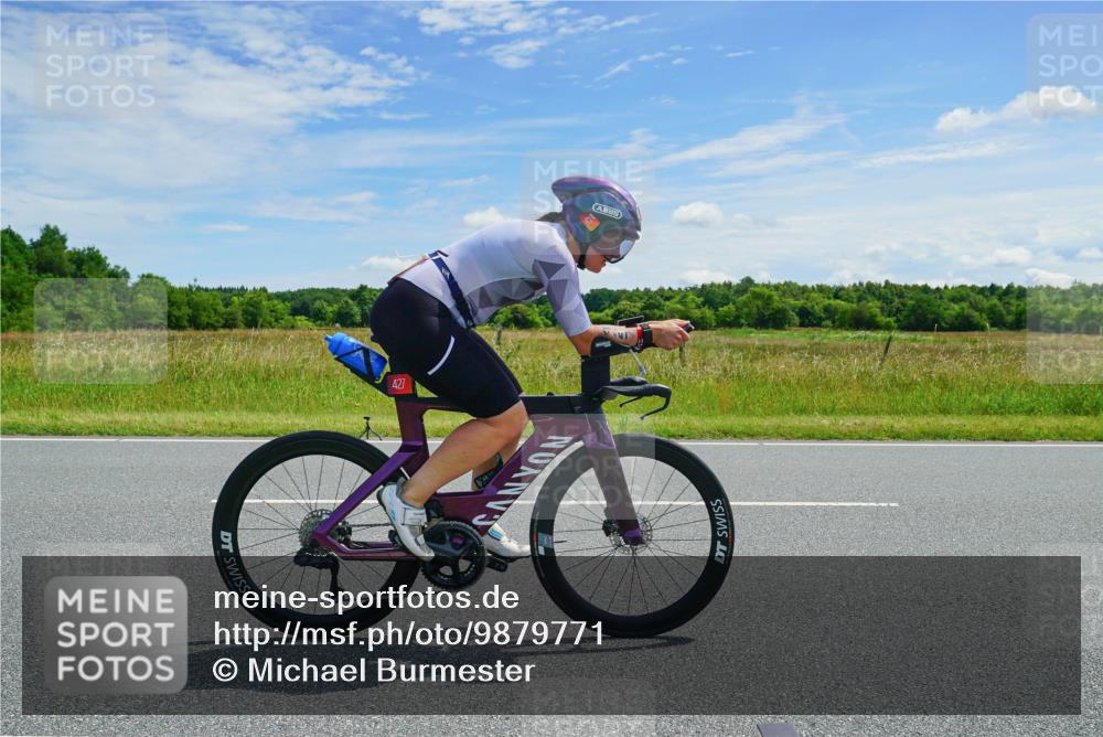 21.06.2026 - Viking Triathlon Michael Burmester http://msf.ph/oto/9879771 21.06.2026 12:36:05 Radfahren 22, 37, 106, 354, 363, 427, 449, 458, 539, 637, 667 meine-sportfotos.de
