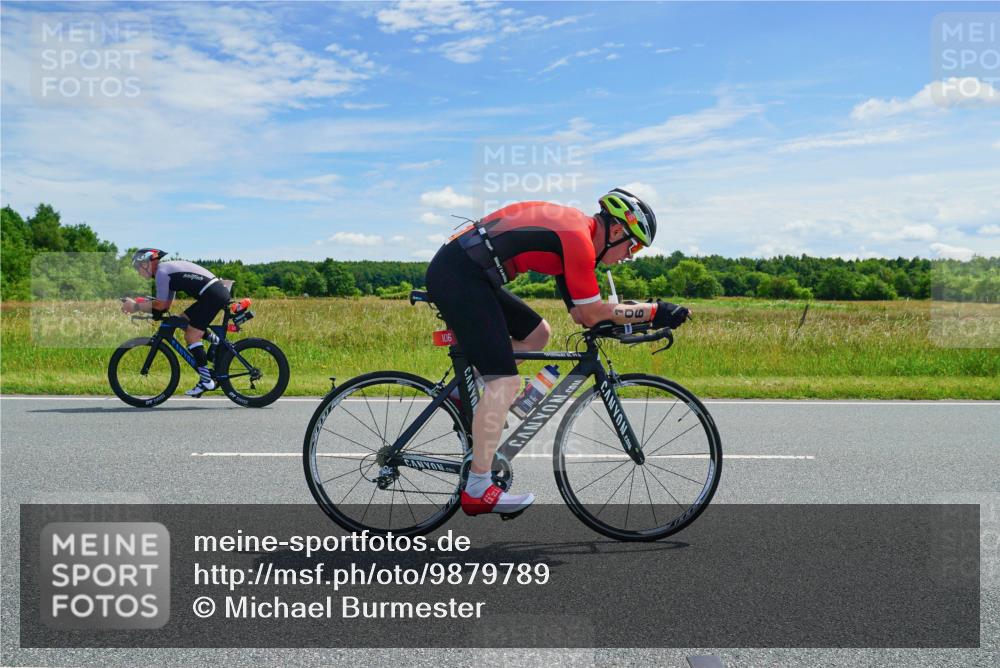21.06.2026 - Viking Triathlon Michael Burmester http://msf.ph/oto/9879789 21.06.2026 12:36:14 Radfahren 22, 22, 106, 354, 363, 427, 458, 539, 637, 667 meine-sportfotos.de