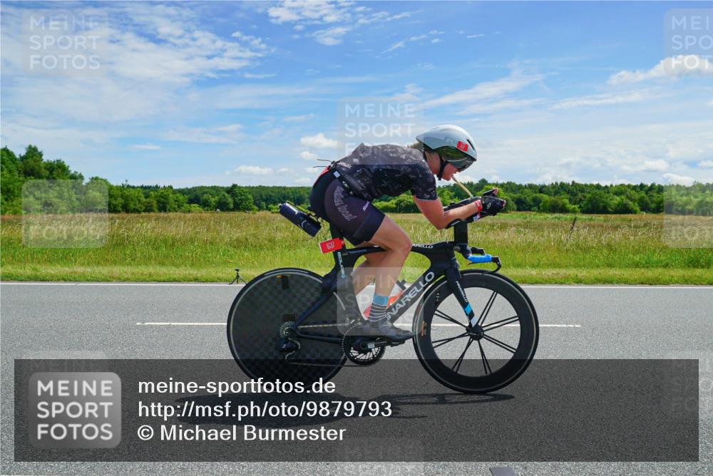 21.06.2026 - Viking Triathlon Michael Burmester http://msf.ph/oto/9879793 21.06.2026 12:36:17 Radfahren 22, 22, 106, 354, 363, 458, 539, 637 meine-sportfotos.de