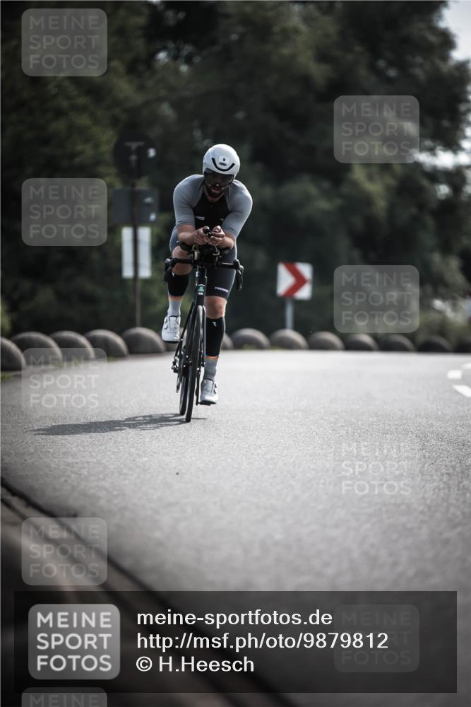 21.06.2026 - 29. Vierlanden-Triathlon H.Heesch http://msf.ph/oto/9879812 21.06.2026 09:12:25 Radfahren 9, 23, 32, 57 meine-sportfotos.de