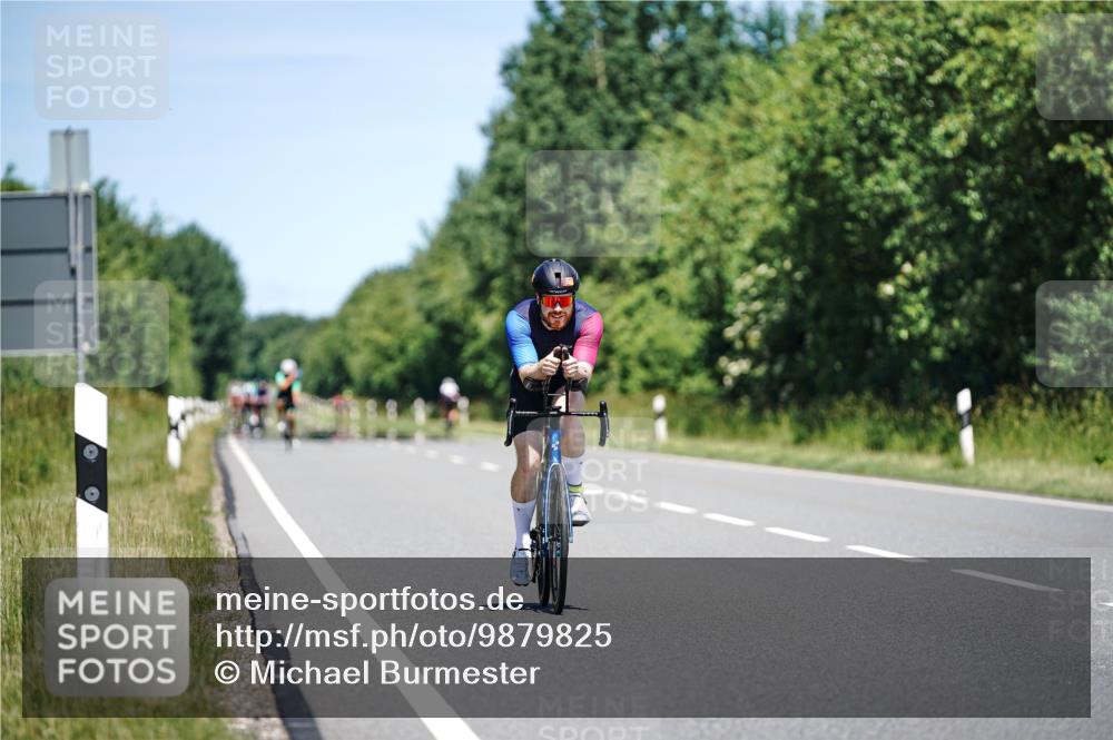 21.06.2026 - Viking Triathlon Michael Burmester http://msf.ph/oto/9879825 21.06.2026 13:17:01 Radfahren 330, 365, 549 meine-sportfotos.de