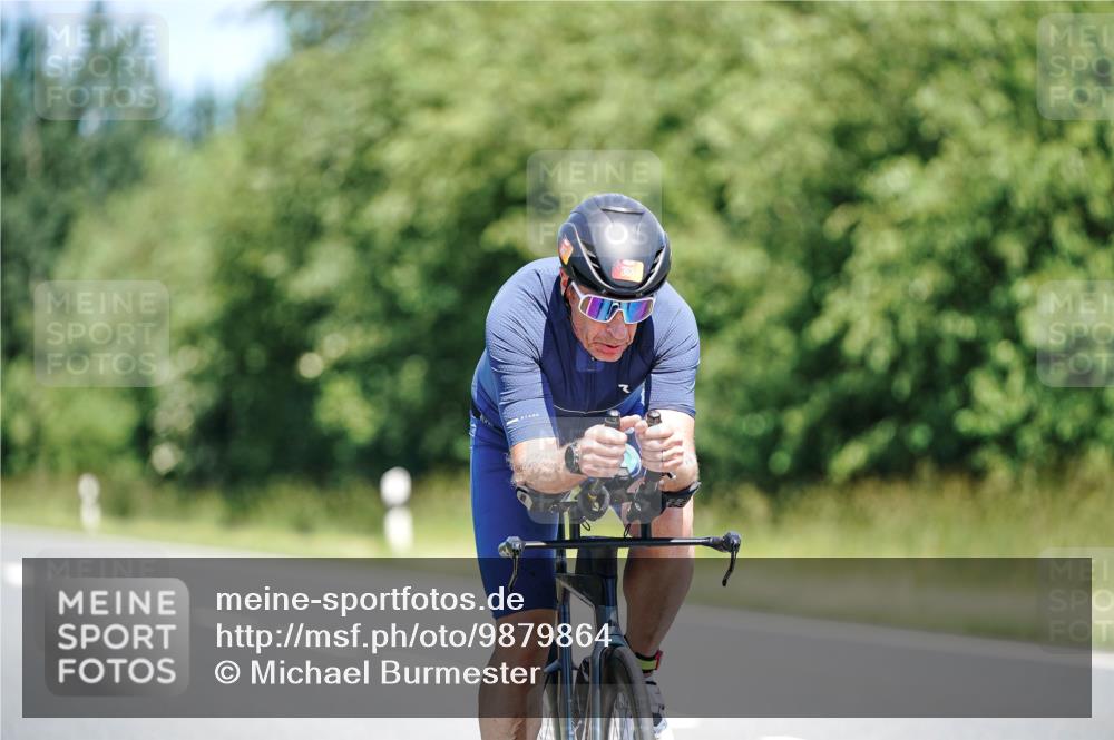21.06.2026 - Viking Triathlon Michael Burmester http://msf.ph/oto/9879864 21.06.2026 13:17:17 Radfahren 232, 365, 661 meine-sportfotos.de