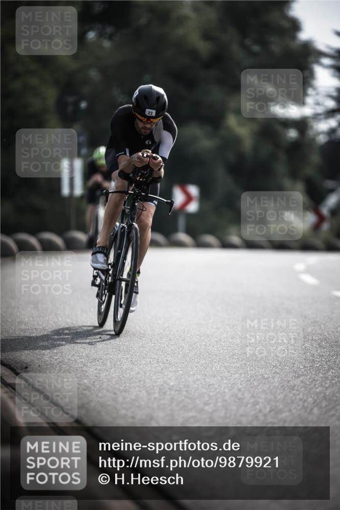 21.06.2026 - 29. Vierlanden-Triathlon H.Heesch http://msf.ph/oto/9879921 21.06.2026 09:12:33 Radfahren 23, 57, 111 meine-sportfotos.de