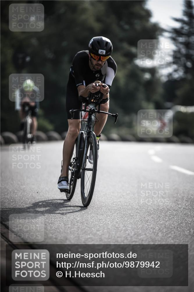 21.06.2026 - 29. Vierlanden-Triathlon H.Heesch http://msf.ph/oto/9879942 21.06.2026 09:12:33 Radfahren 23, 57, 111 meine-sportfotos.de