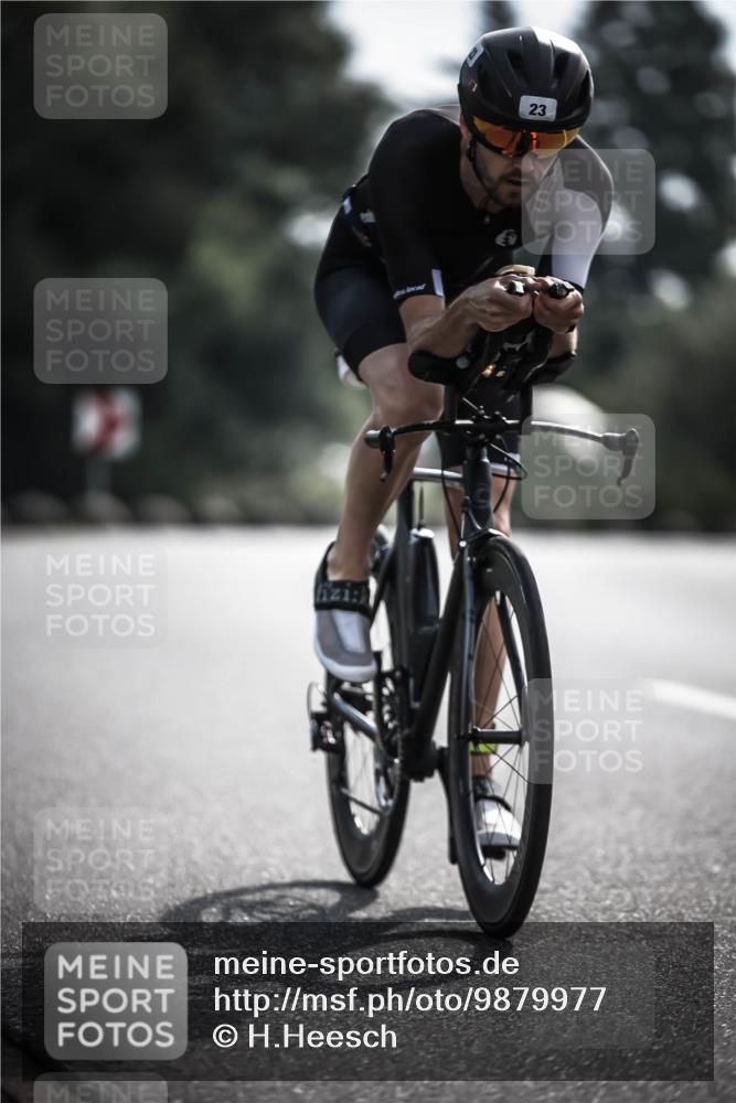 21.06.2026 - 29. Vierlanden-Triathlon H.Heesch http://msf.ph/oto/9879977 21.06.2026 09:12:34 Radfahren 23, 57, 111 meine-sportfotos.de