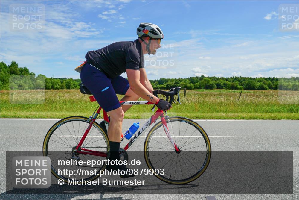 21.06.2026 - Viking Triathlon Michael Burmester http://msf.ph/oto/9879993 21.06.2026 12:39:57 Radfahren 47, 174, 231, 242, 272, 328, 512, 524, 543 meine-sportfotos.de