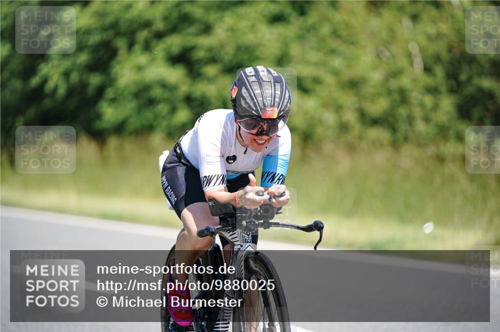 21.06.2026 - Viking Triathlon Michael Burmester http://msf.ph/oto/9880025 21.06.2026 13:18:23 Radfahren 24, 97 meine-sportfotos.de
