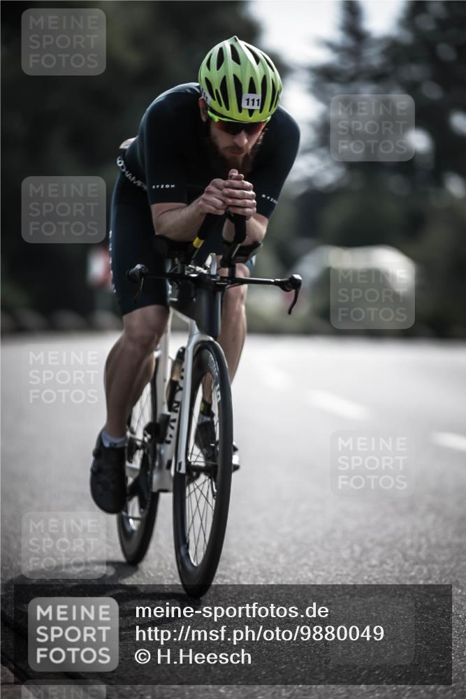 21.06.2026 - 29. Vierlanden-Triathlon H.Heesch http://msf.ph/oto/9880049 21.06.2026 09:12:36 Radfahren 23, 57, 111, 132, 290 meine-sportfotos.de