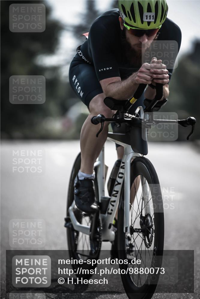 21.06.2026 - 29. Vierlanden-Triathlon H.Heesch http://msf.ph/oto/9880073 21.06.2026 09:12:36 Radfahren 23, 57, 111, 132, 290 meine-sportfotos.de