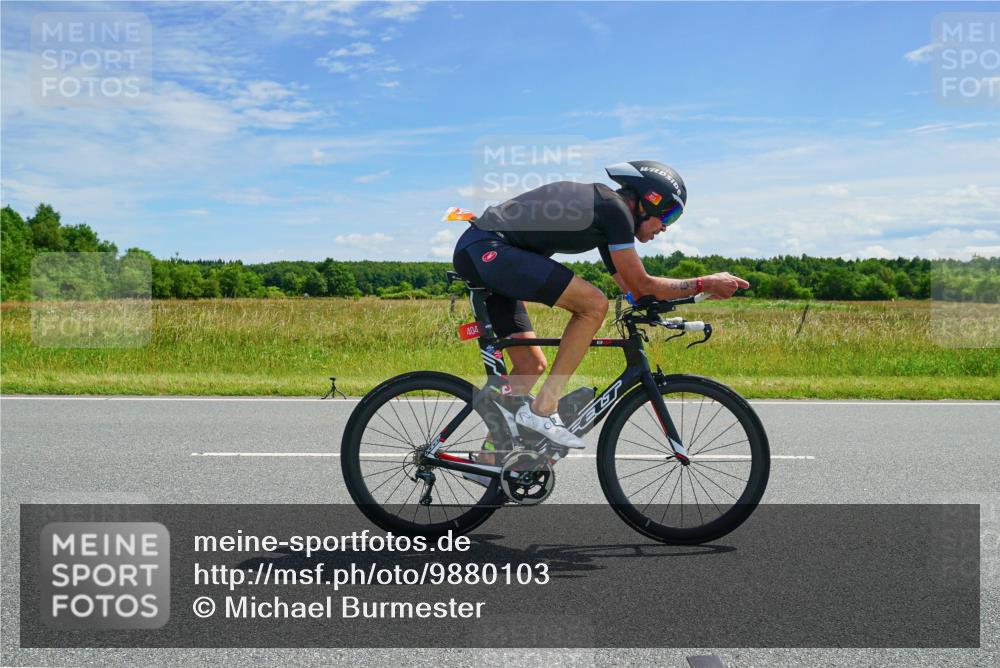 21.06.2026 - Viking Triathlon Michael Burmester http://msf.ph/oto/9880103 21.06.2026 12:41:00 Radfahren 40, 200, 285, 332, 404, 466, 498, 566, 568, 604, 656 meine-sportfotos.de