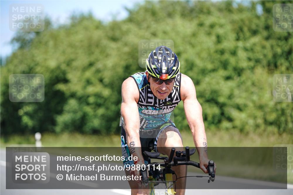21.06.2026 - Viking Triathlon Michael Burmester http://msf.ph/oto/9880114 21.06.2026 13:18:35 Radfahren 24, 97, 305, 344, 463 meine-sportfotos.de