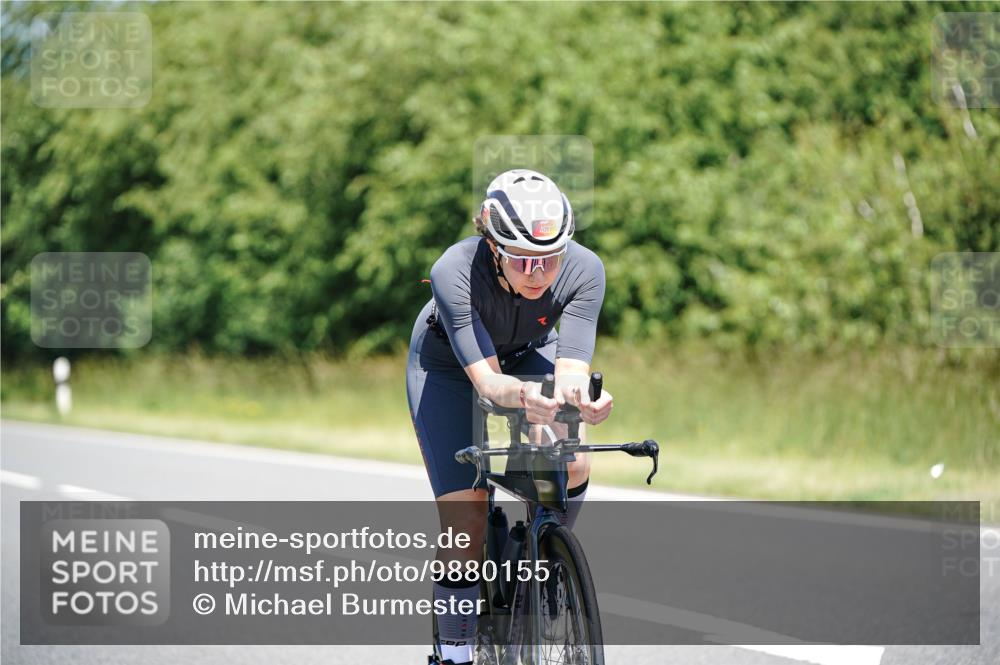 21.06.2026 - Viking Triathlon Michael Burmester http://msf.ph/oto/9880155 21.06.2026 13:18:50 Radfahren 305, 344, 463 meine-sportfotos.de