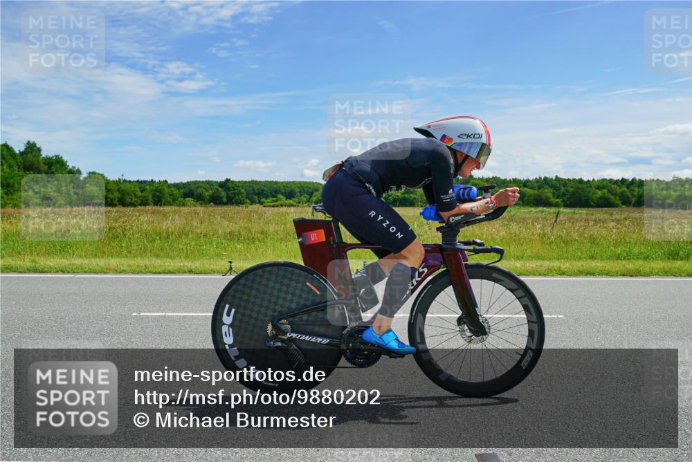 21.06.2026 - Viking Triathlon Michael Burmester http://msf.ph/oto/9880202 21.06.2026 12:42:27 Radfahren 61, 92, 144, 170, 171, 262, 324, 329, 399, 405, 505, 577, 632 meine-sportfotos.de