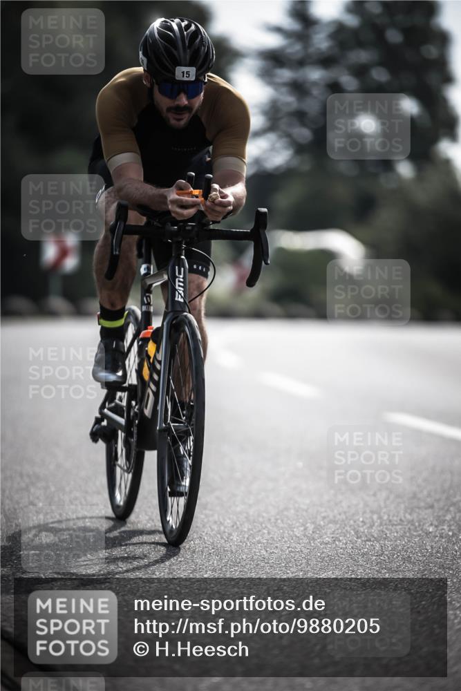 21.06.2026 - 29. Vierlanden-Triathlon H.Heesch http://msf.ph/oto/9880205 21.06.2026 09:12:45 Radfahren 13, 15, 45, 132, 290 meine-sportfotos.de