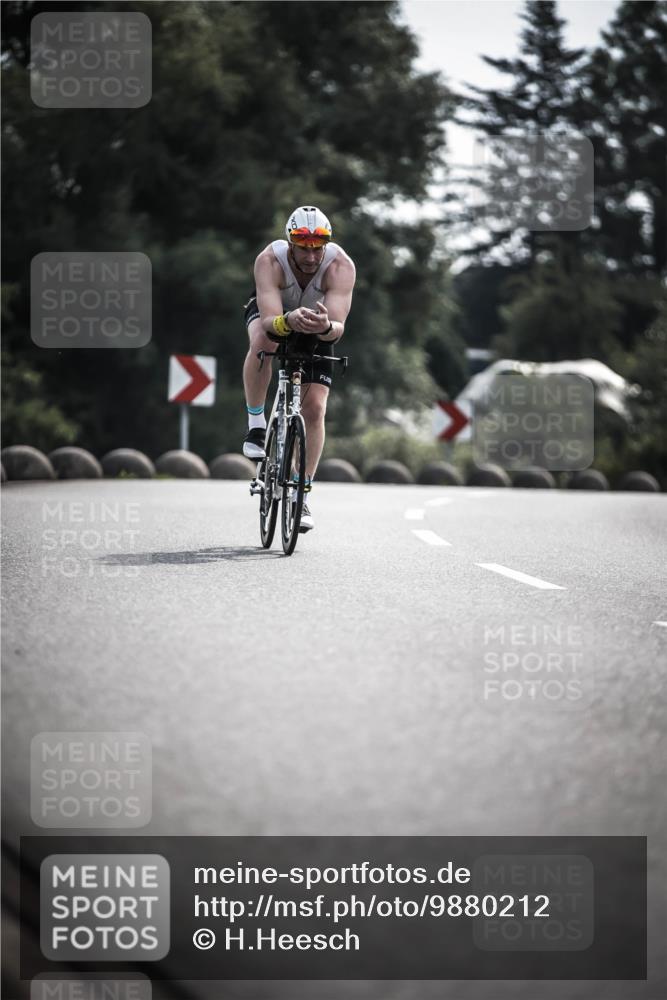 21.06.2026 - 29. Vierlanden-Triathlon H.Heesch http://msf.ph/oto/9880212 21.06.2026 09:12:55 Radfahren 20, 129, 137 meine-sportfotos.de