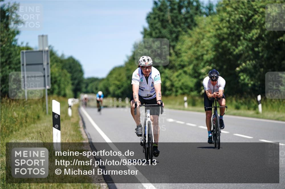 21.06.2026 - Viking Triathlon Michael Burmester http://msf.ph/oto/9880213 21.06.2026 13:19:02 Radfahren 39, 326 meine-sportfotos.de