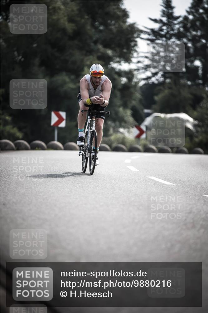 21.06.2026 - 29. Vierlanden-Triathlon H.Heesch http://msf.ph/oto/9880216 21.06.2026 09:12:55 Radfahren 20, 129, 137 meine-sportfotos.de