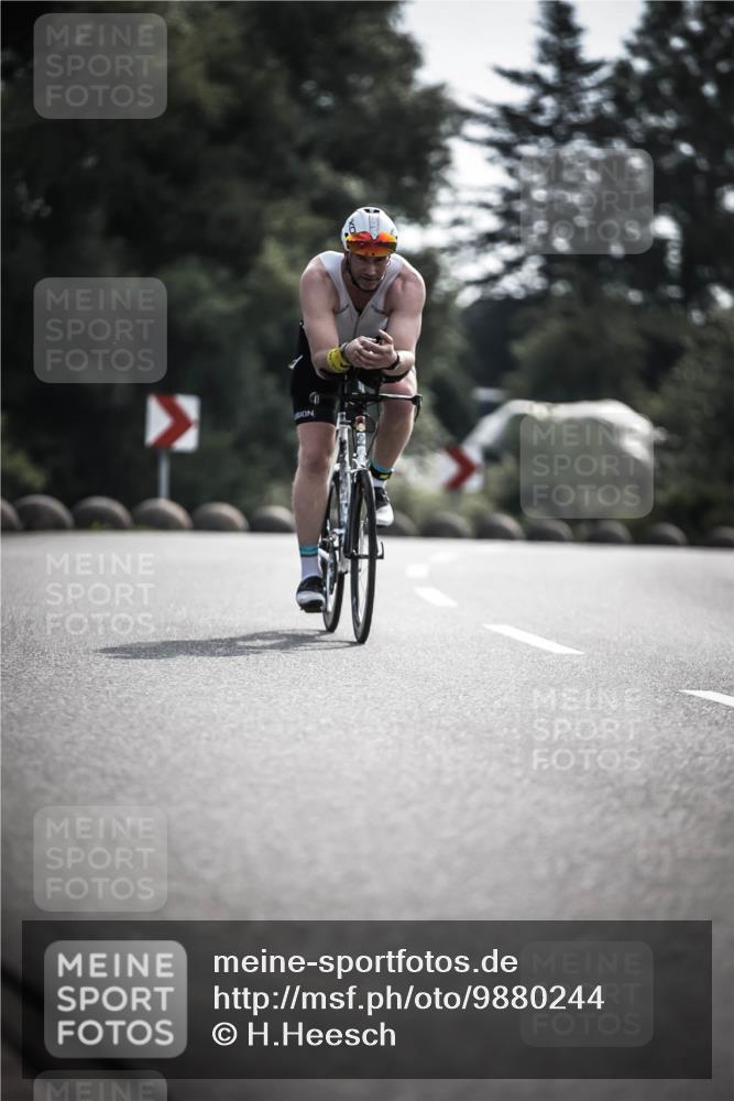 21.06.2026 - 29. Vierlanden-Triathlon H.Heesch http://msf.ph/oto/9880244 21.06.2026 09:12:55 Radfahren 20, 129, 137 meine-sportfotos.de