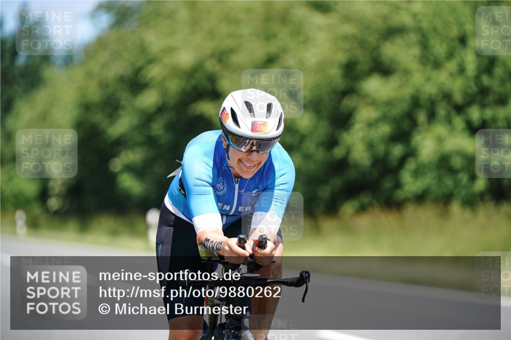 21.06.2026 - Viking Triathlon Michael Burmester http://msf.ph/oto/9880262 21.06.2026 13:19:12 Radfahren 39, 326 meine-sportfotos.de