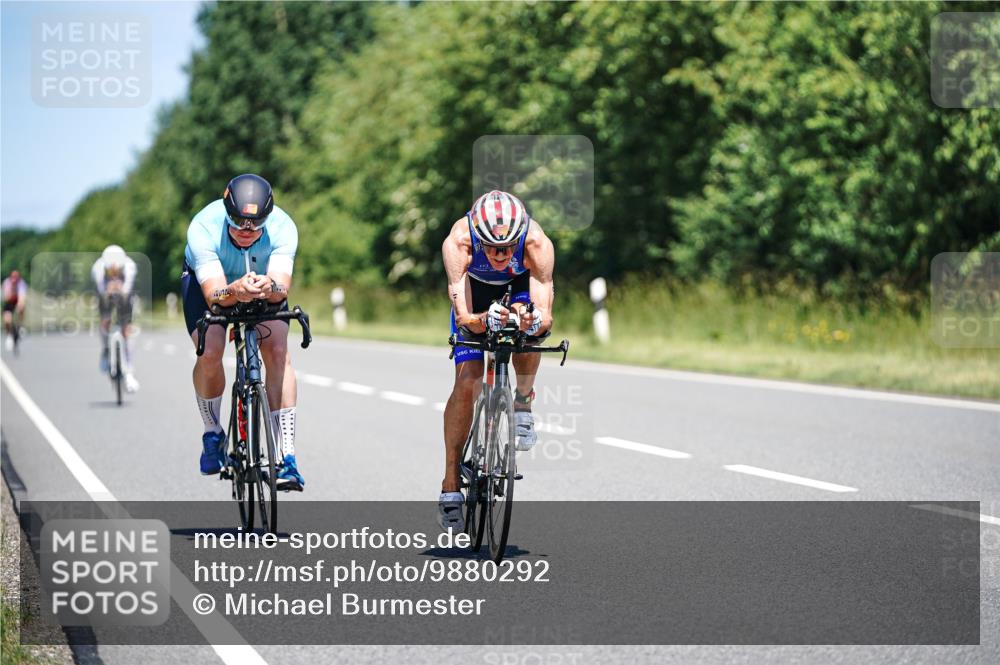 21.06.2026 - Viking Triathlon Michael Burmester http://msf.ph/oto/9880292 21.06.2026 13:19:49 Radfahren 75 meine-sportfotos.de
