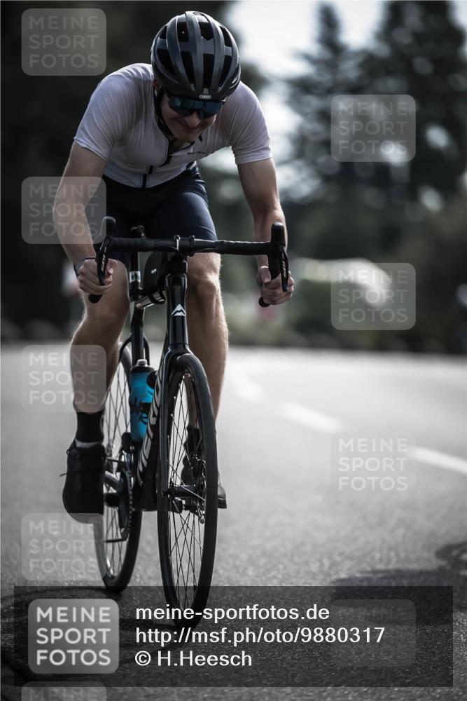 21.06.2026 - 29. Vierlanden-Triathlon H.Heesch http://msf.ph/oto/9880317 21.06.2026 09:12:56 Radfahren 20, 129, 137, 216 meine-sportfotos.de