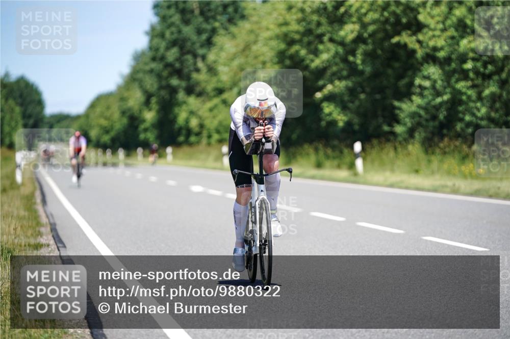 21.06.2026 - Viking Triathlon Michael Burmester http://msf.ph/oto/9880322 21.06.2026 13:19:53 Radfahren 75, 382 meine-sportfotos.de