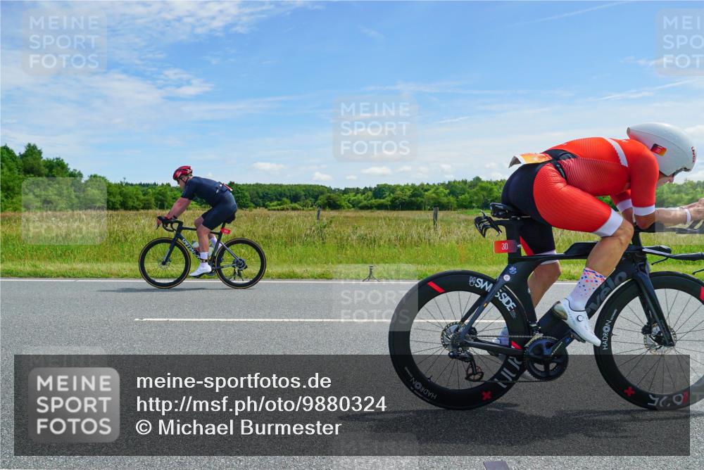21.06.2026 - Viking Triathlon Michael Burmester http://msf.ph/oto/9880324 21.06.2026 12:43:53 Radfahren 30, 225, 225, 234, 258, 279, 343, 372, 465, 508, 509, 563, 605 meine-sportfotos.de