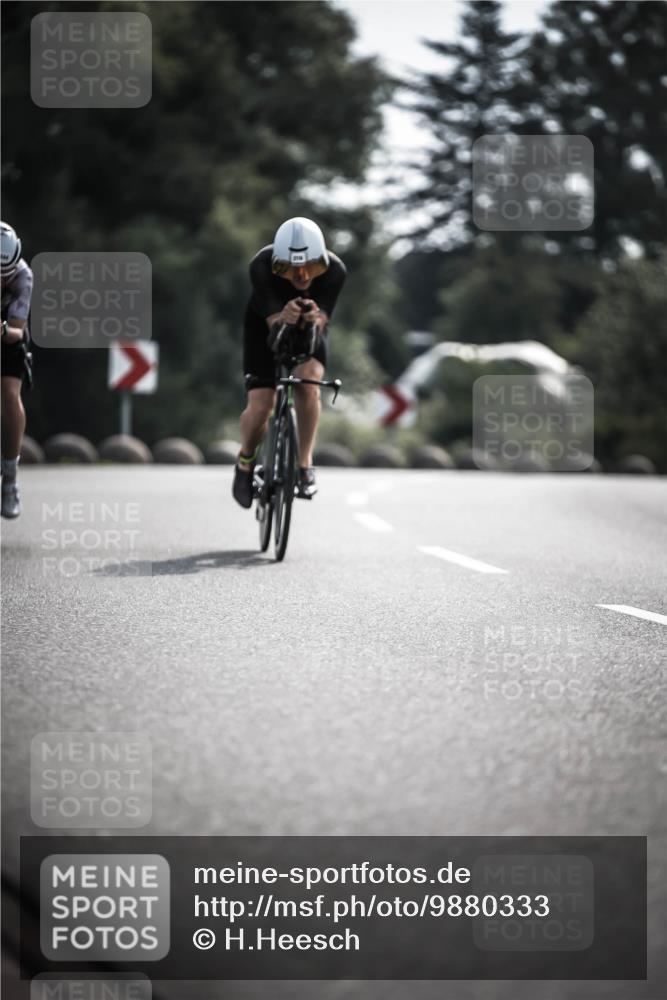 21.06.2026 - 29. Vierlanden-Triathlon H.Heesch http://msf.ph/oto/9880333 21.06.2026 09:13:04 Radfahren 21, 207, 216, 244 meine-sportfotos.de