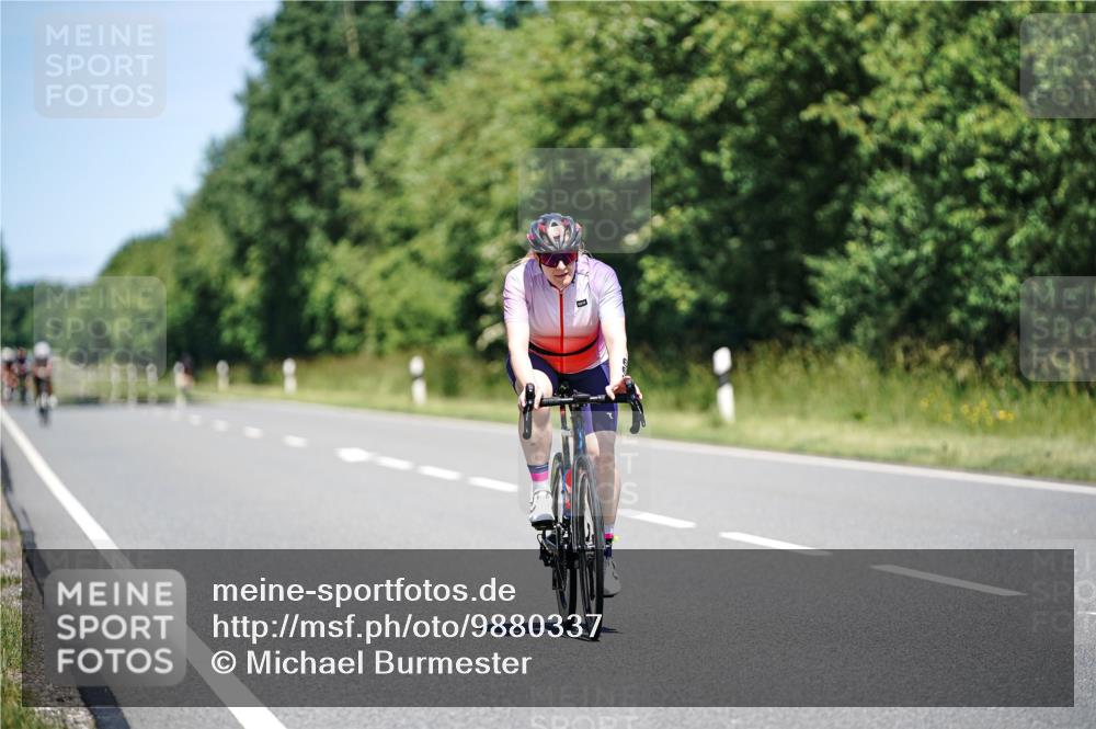 21.06.2026 - Viking Triathlon Michael Burmester http://msf.ph/oto/9880337 21.06.2026 13:19:59 Radfahren 75, 382 meine-sportfotos.de
