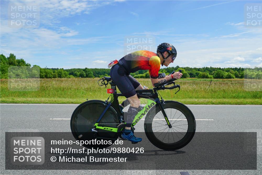 21.06.2026 - Viking Triathlon Michael Burmester http://msf.ph/oto/9880426 21.06.2026 12:44:40 Radfahren 53, 59, 102, 341, 395, 456, 534, 623 meine-sportfotos.de