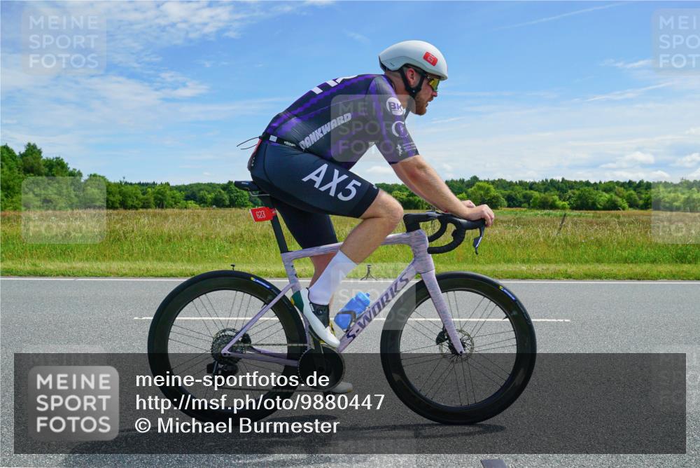 21.06.2026 - Viking Triathlon Michael Burmester http://msf.ph/oto/9880447 21.06.2026 12:44:43 Radfahren 53, 59, 102, 177, 264, 341, 358, 395, 456, 623 meine-sportfotos.de